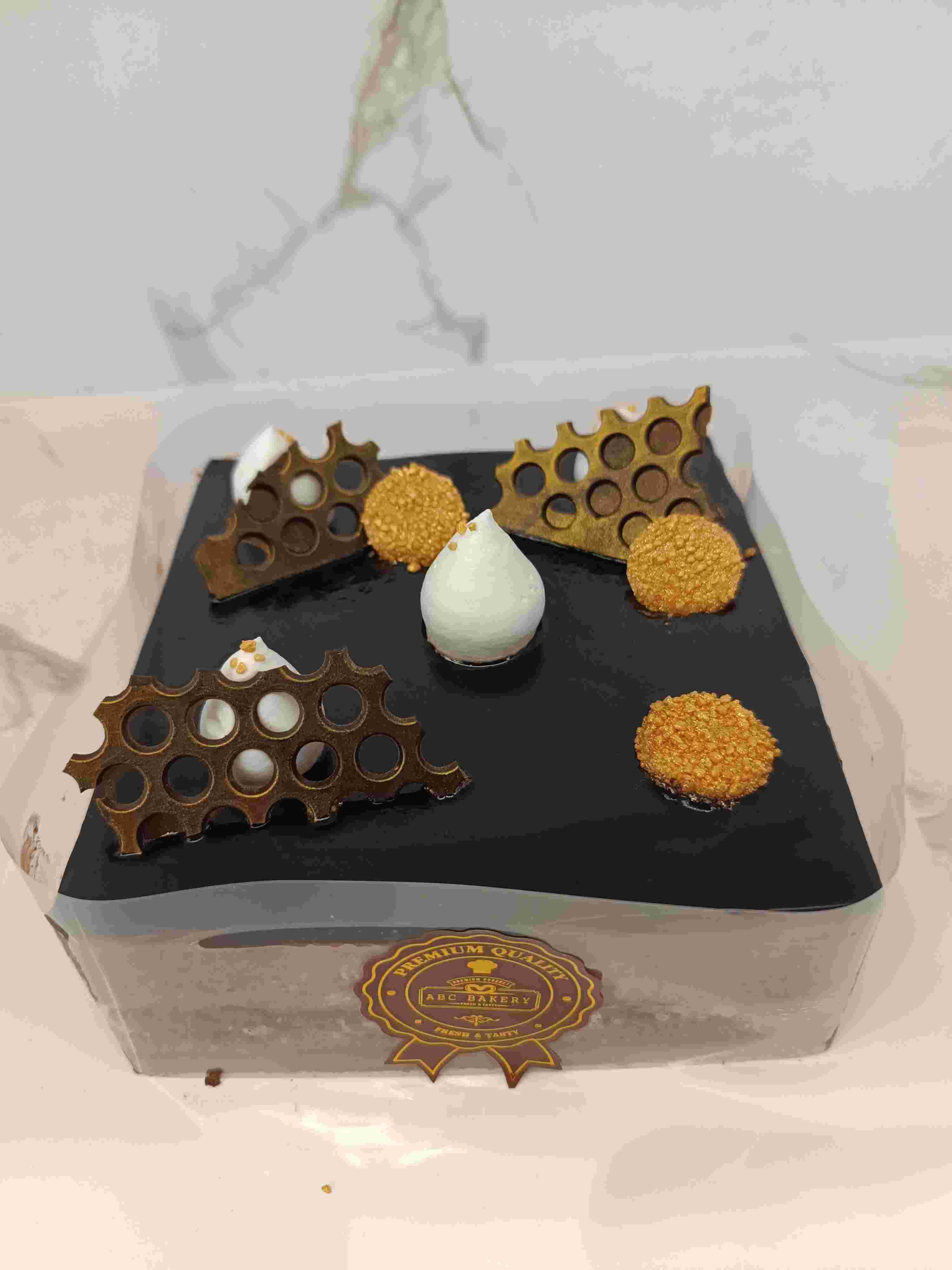 Surprise 5" Cake