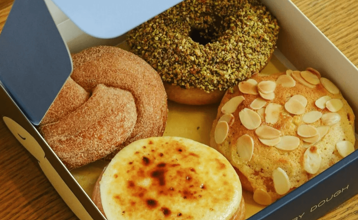 Surprise Donut Box🍩