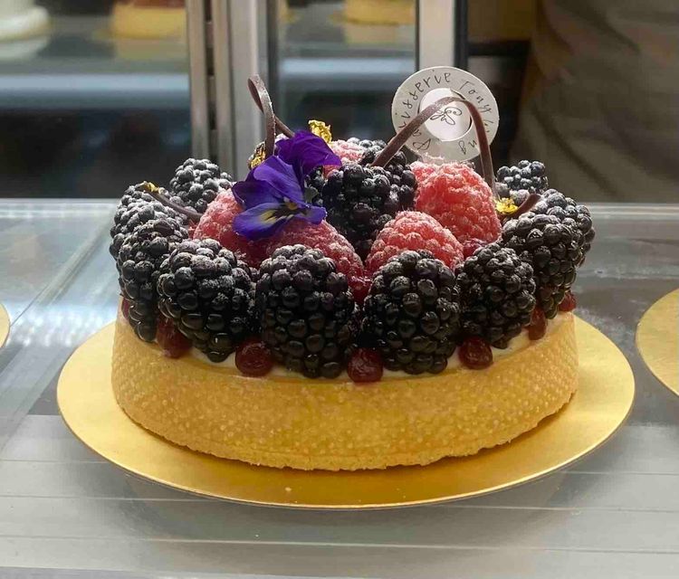 Fresh fruit tarts